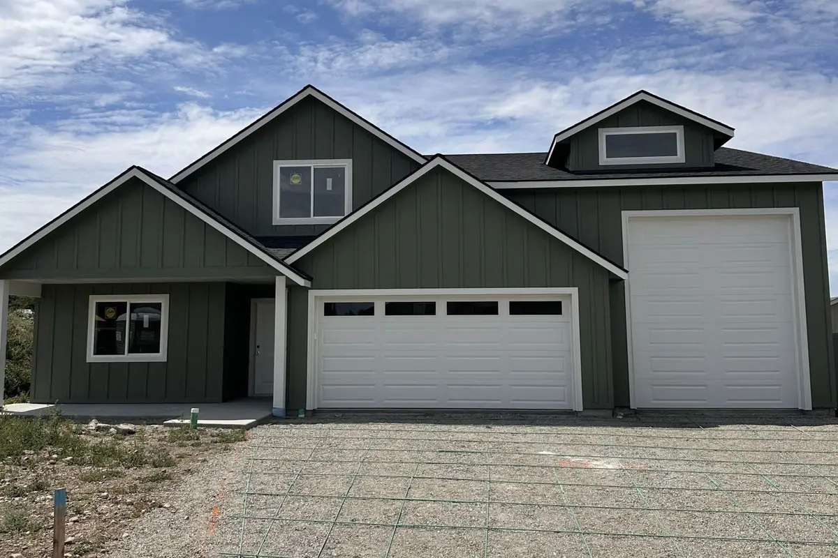 1617 N Garvin Ct, Spokane Valley, WA 99016 - #1