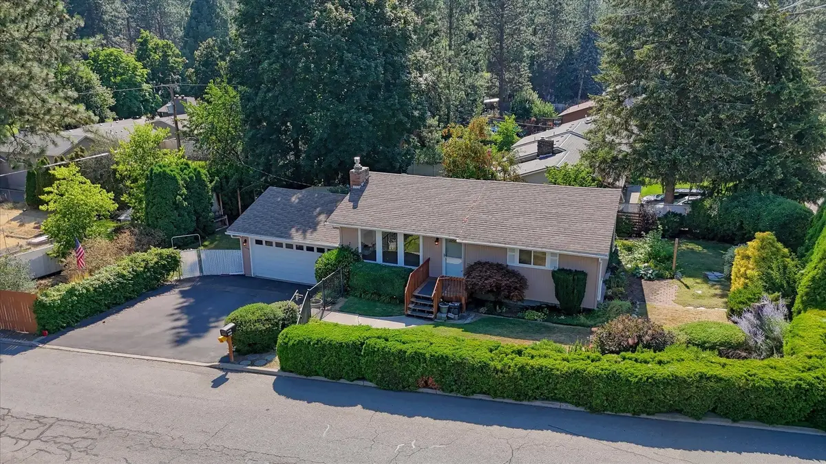 1006 S Dickey St, Spokane Valley, WA 99212 - #1