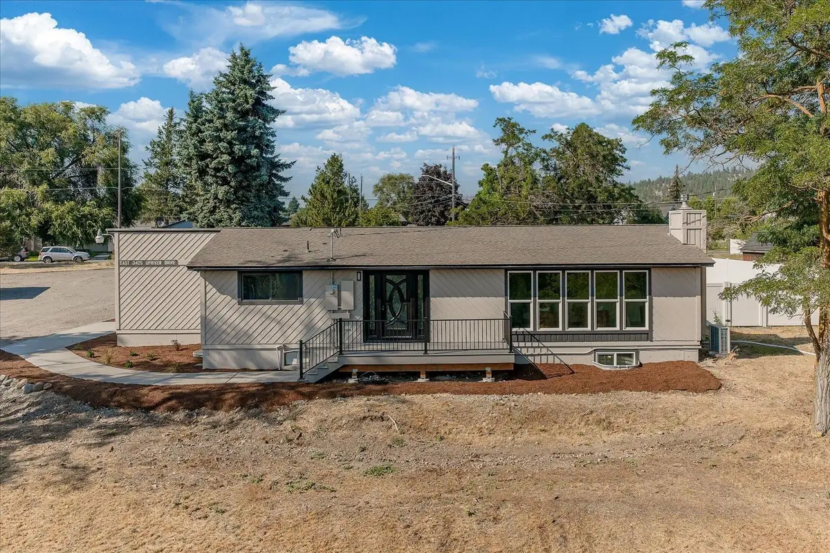 3425 E Upriver Dr, Spokane, WA 99208 - #1