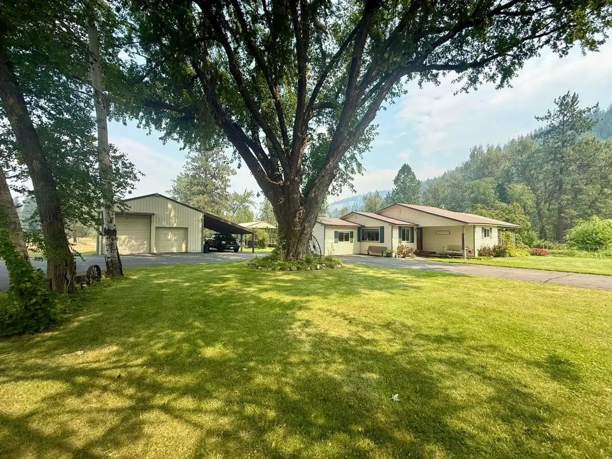 11 Wall St, Danville, WA 99121 - #1