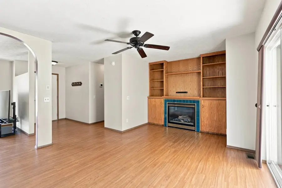 633 N Grant St, Medical Lake, WA 99022 - #3