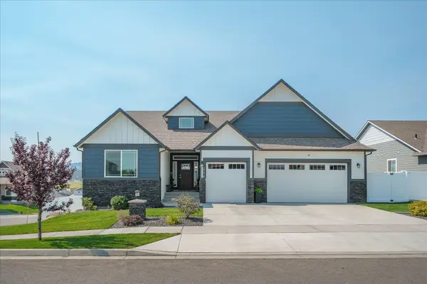 19610 E Ellie Mae Ave, Greenacres, WA 99016