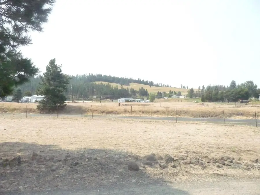 13724 W Medical Lakes 4 Lakes Rd, Four Lakes, WA 99004 - #3