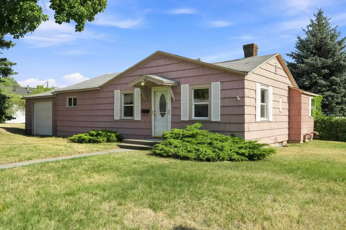 1129 W Bismark Ave, Spokane, WA 99205 - #1