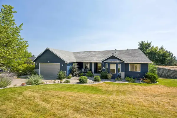 18616 E Cerro Ct, Otis Orchards, WA 99027
