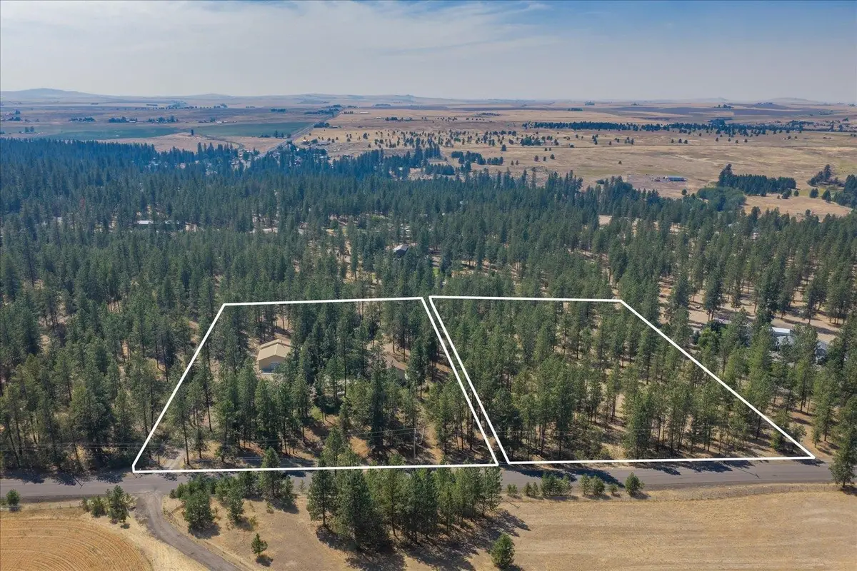 1110 1/2 S Brooks Rd, Medical Lake, WA 99022 - #1
