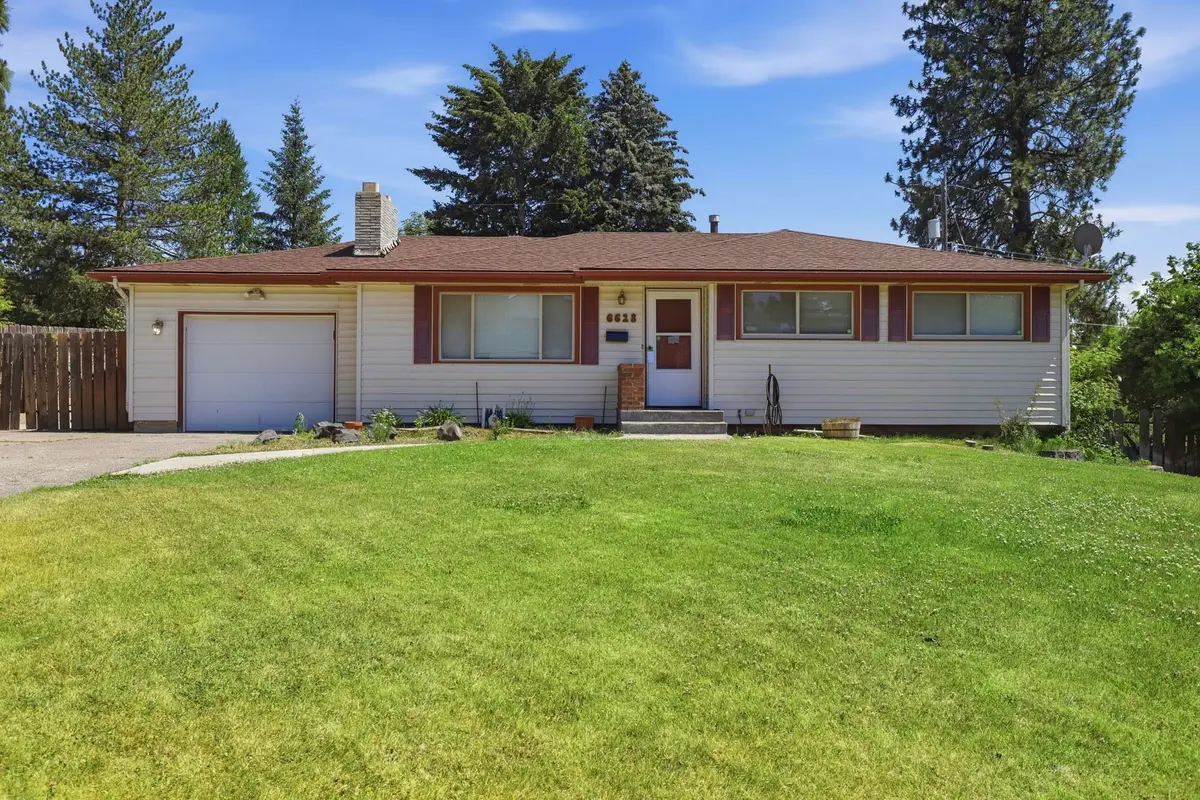 6628 N Alberta St, Spokane, WA 99208 - #1