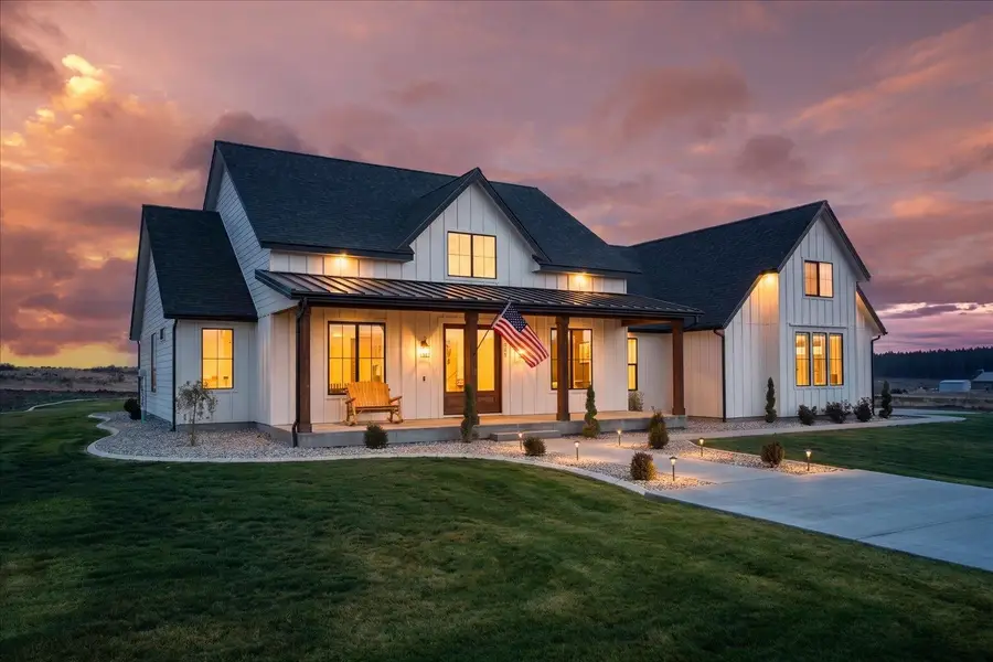 23070 W Mcfarlane Rd, Medical Lake, WA 99022 - #2