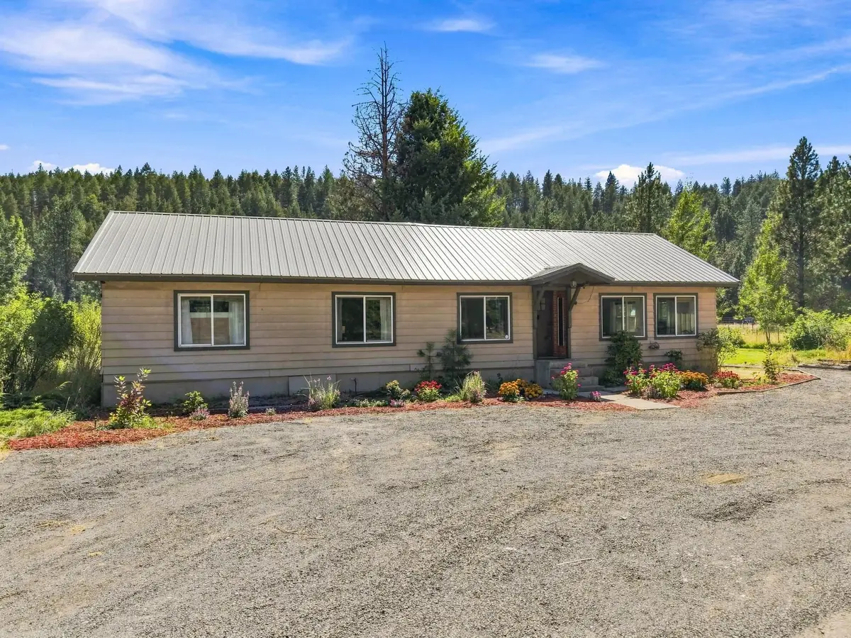 15325 W Charles Rd, Nine Mile Falls, WA 99026 - #1