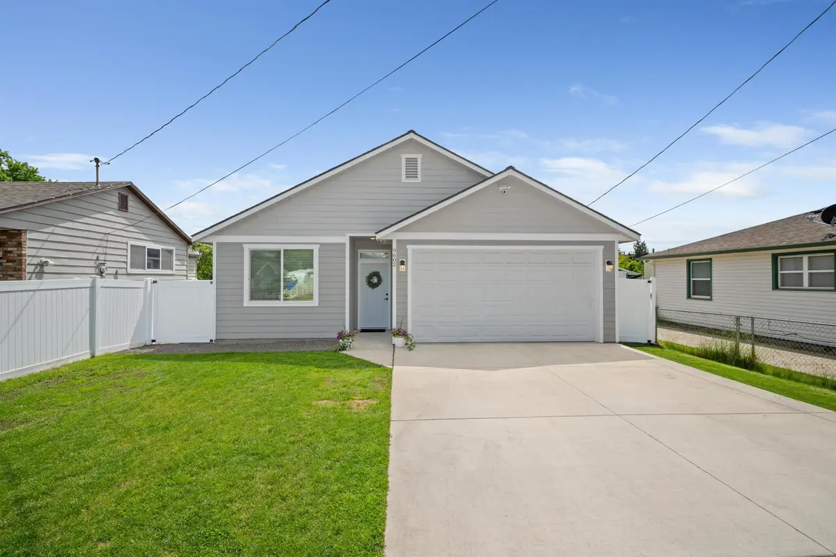9602 E Valleyway Ave, Spokane Valley, WA 99206 - #1