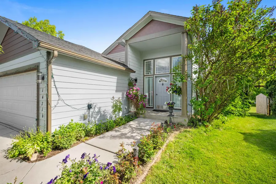 14716 E Crown Ave, Spokane Valley, WA 99216 - #2