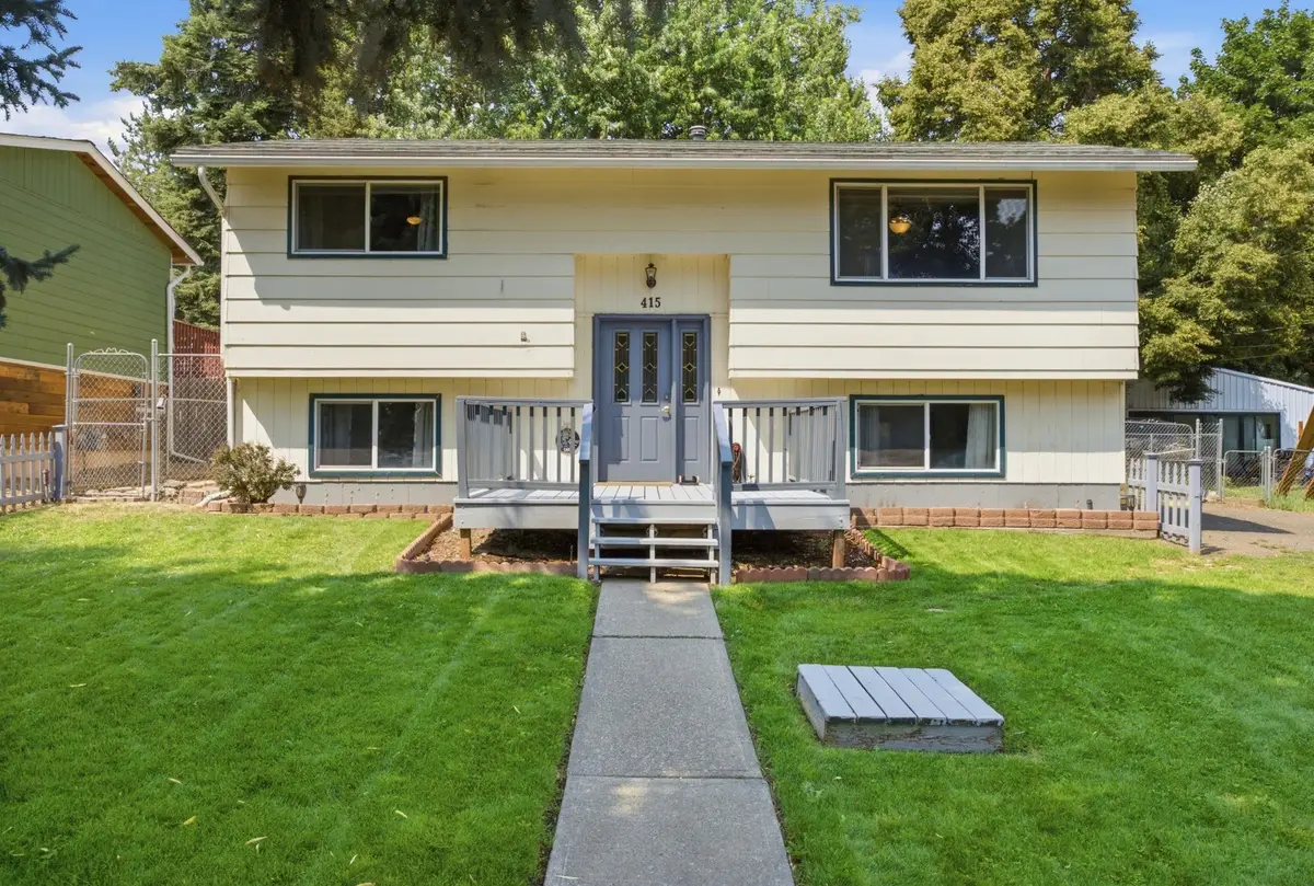415 N Silver Lake Ave, Medical Lake, WA 99022 - #1