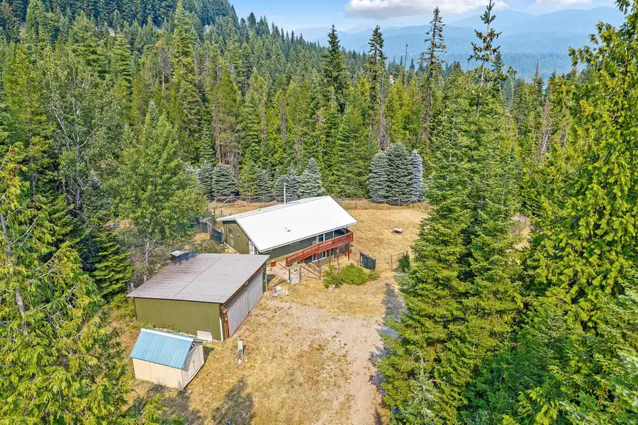 461 Beaver Creek Ln, Metaline, WA 99152 - #2