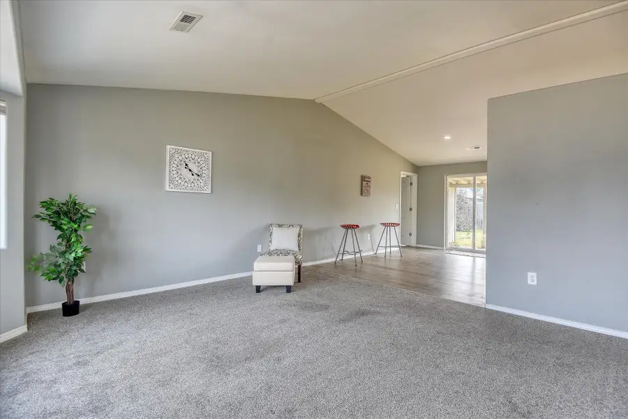 12411 W 9th St, Airway Heights, WA 99001 - #2