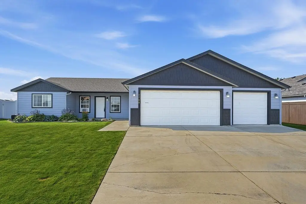 1708 E 6th St, Deer Park, WA 99006 - #1