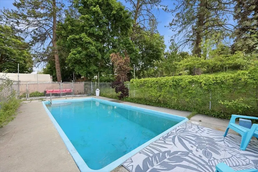 5128 N Greenwood Blvd, Spokane, WA 99205 - #2