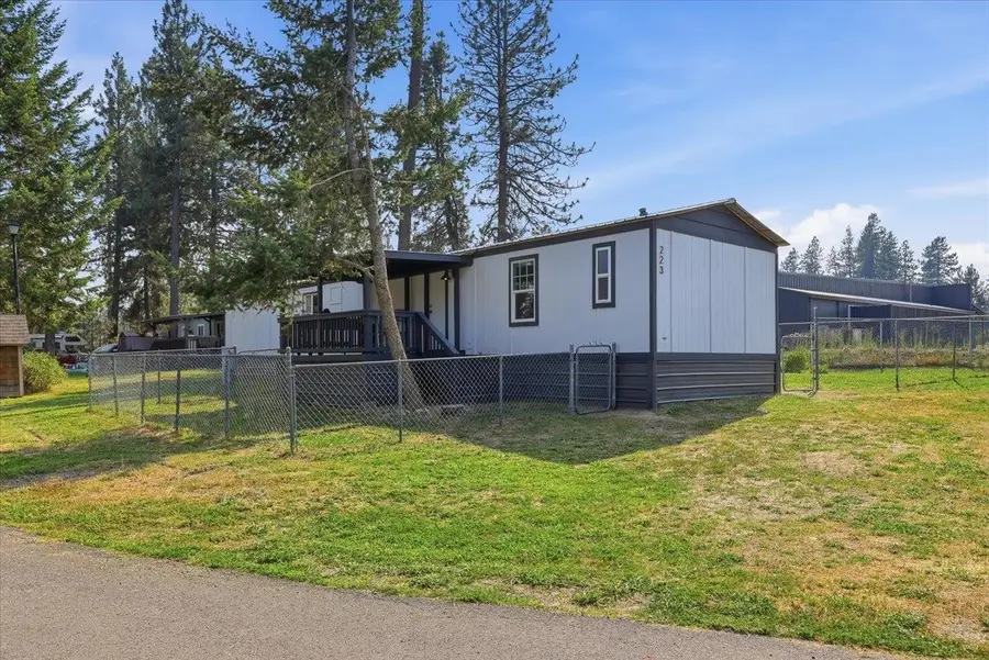 35312 N Newport Hwy, Chattaroy, WA 99003 - #2