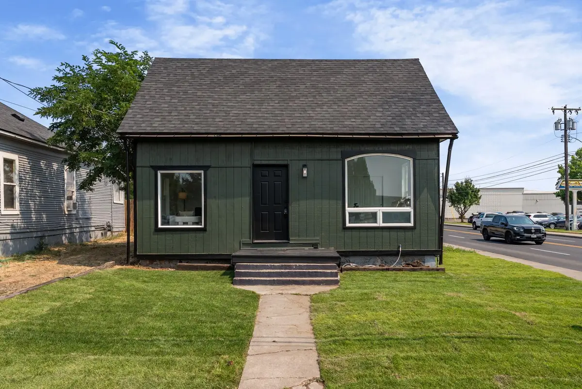 2802 N Standard St, Spokane, WA 99207 - #1