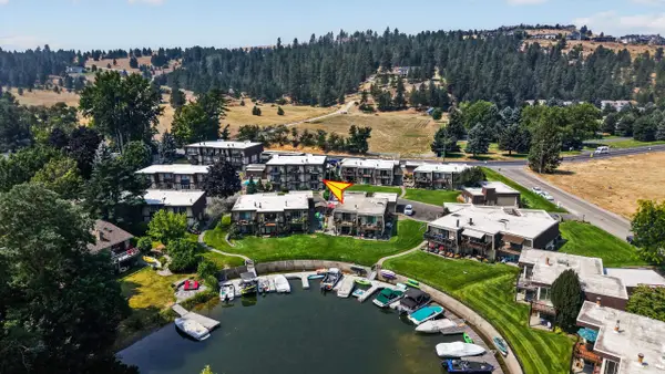 305 S Liberty Lake Rd #Unit 3, Liberty Lake, WA 99019
