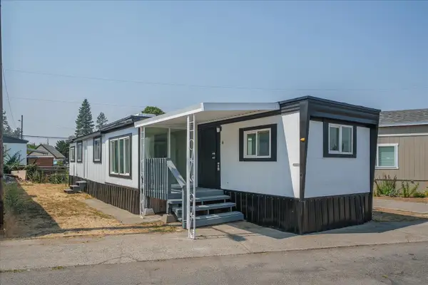 205 S Park Dr, Spokane Valley, WA 99212