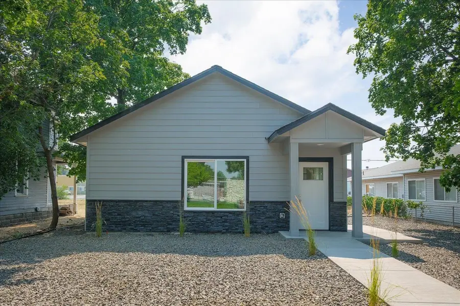 1924 E Sharp Ave, Spokane, WA 99202 - #3