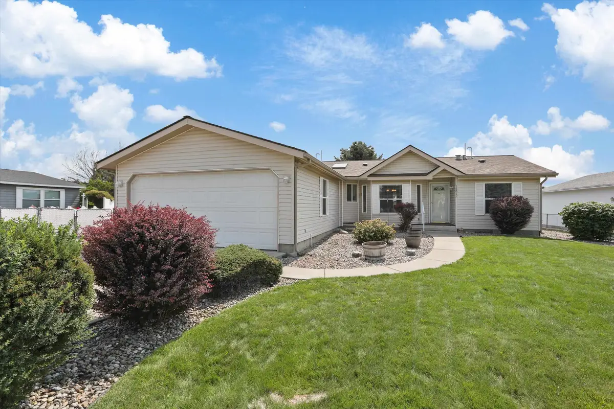 16612 E Nixon Ct, Spokane Valley, WA 99037 - #1