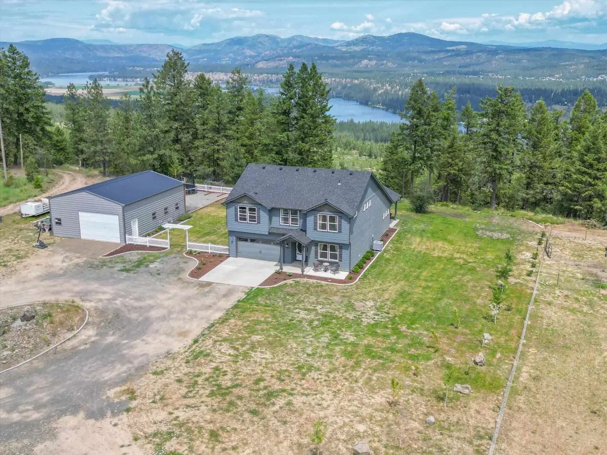 13616 W Pine Bluff Rd, Nine Mile Falls, WA 99026 - #1