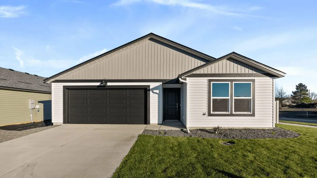 13528 W Sprague Ave, Airway Heights, WA 99001 - #1