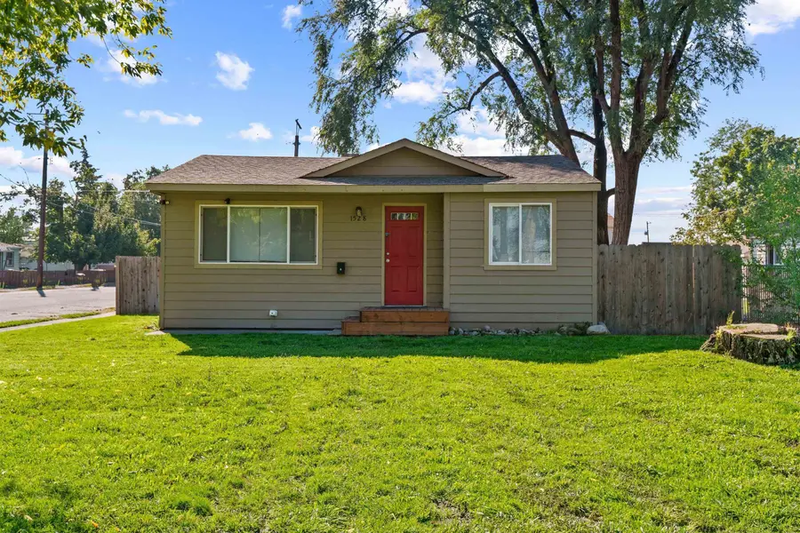 1528 E Cataldo Ave, Spokane, WA 99202 - #3