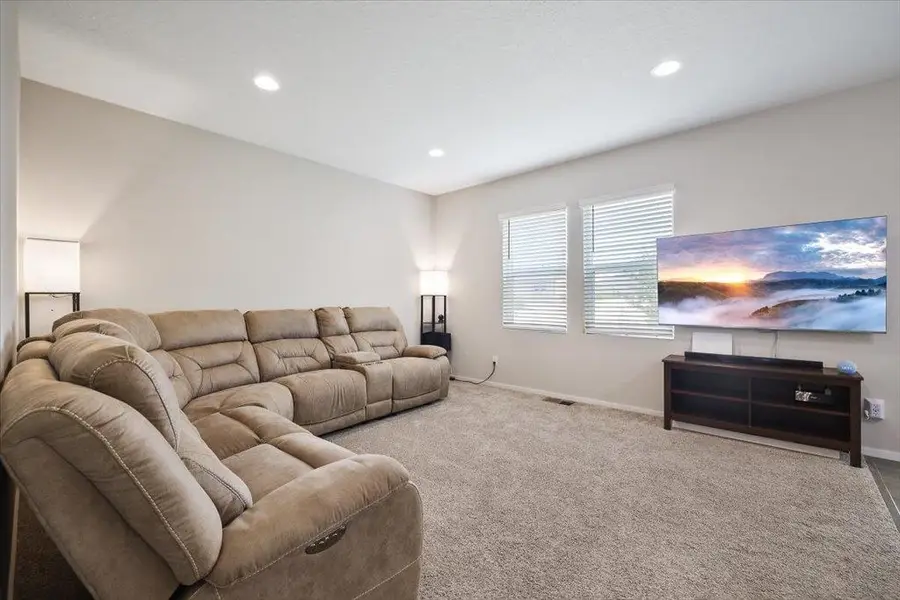 1025 S Bannen Rd, Spokane Valley, WA 99037-5131 - #3
