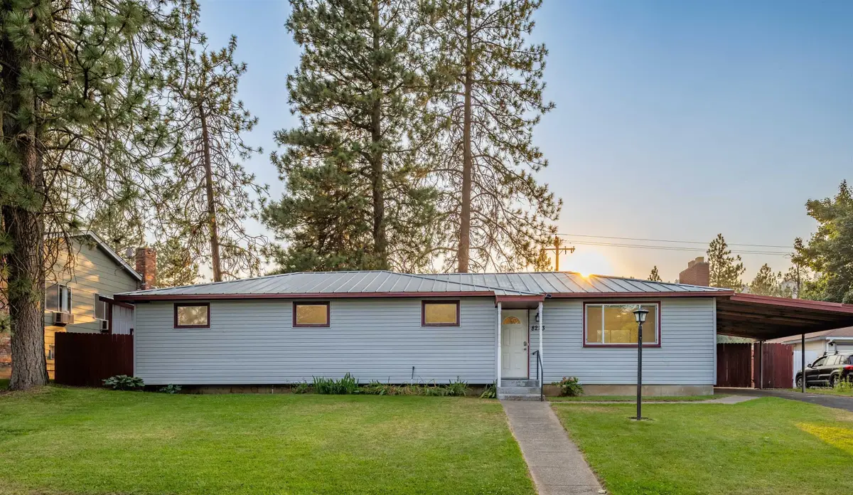8223 N Howard St, Spokane, WA 99208 - #1