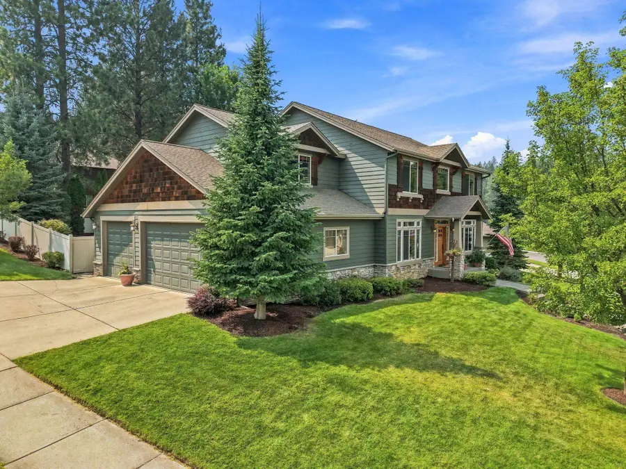 5302 S Bates Dr, Spokane Valley, WA 99206 - #2