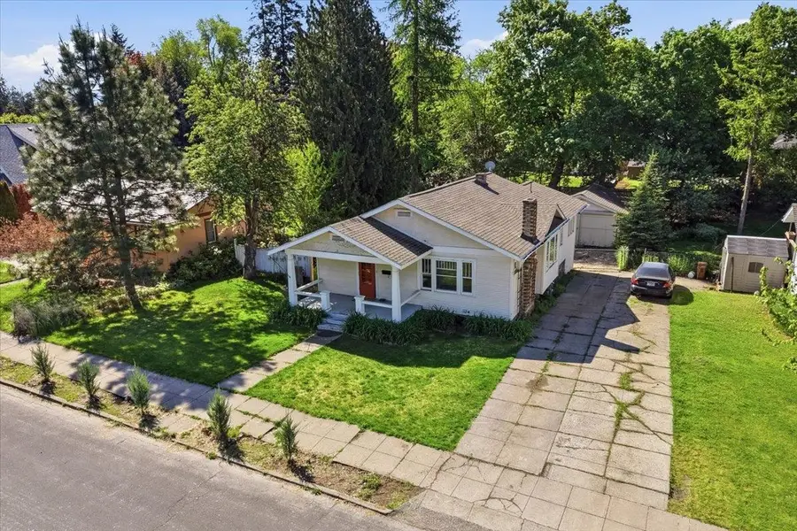 826 E 34th Ave, Spokane, WA 99203 - #3