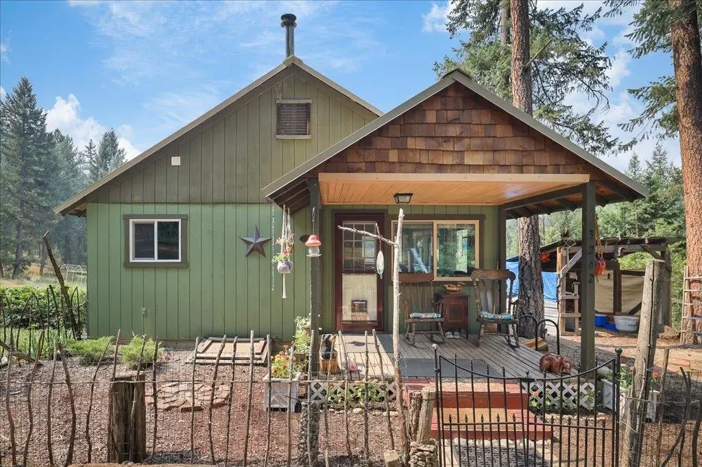 3262 Shady Ct, Valley, WA 99181 - #1