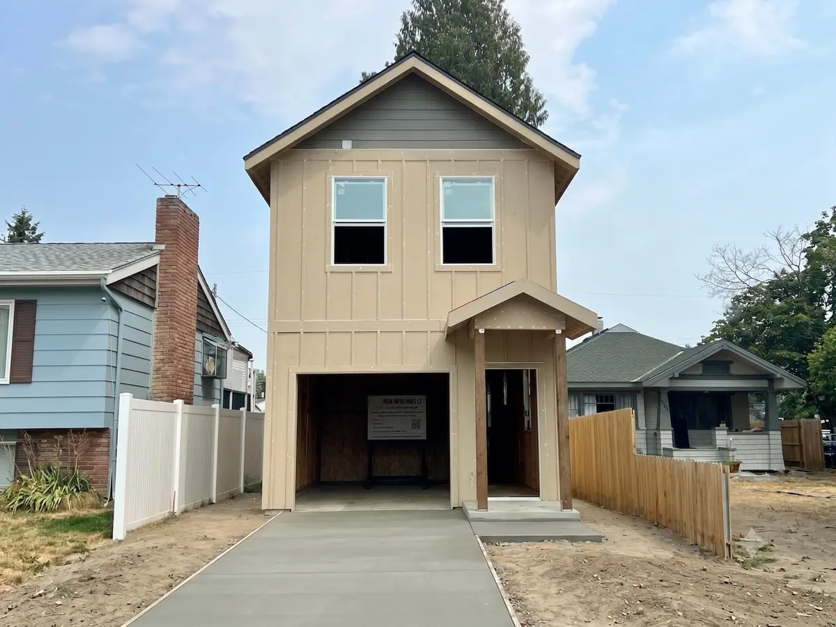 6108 N Stevens St, Spokane, WA 99205 - #1