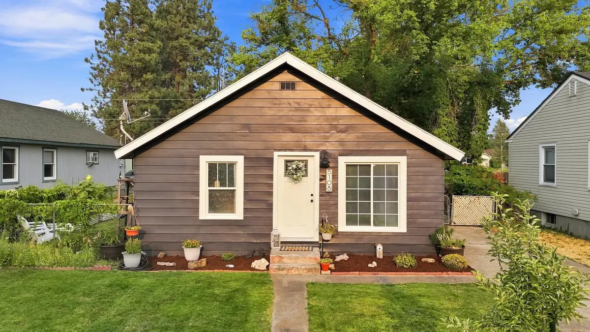 5108 N Maple St, Spokane, WA 99205 - #1