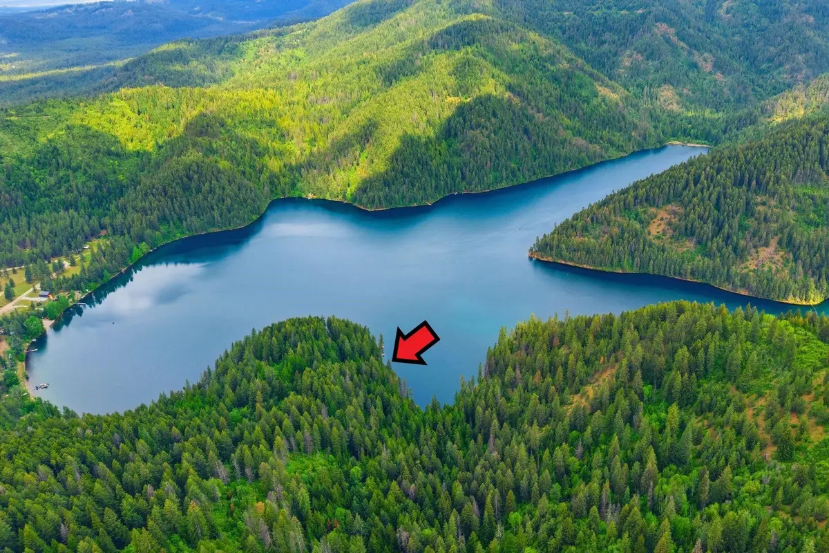 631 Marshall Lake Rd, Newport, WA 99156 - #1