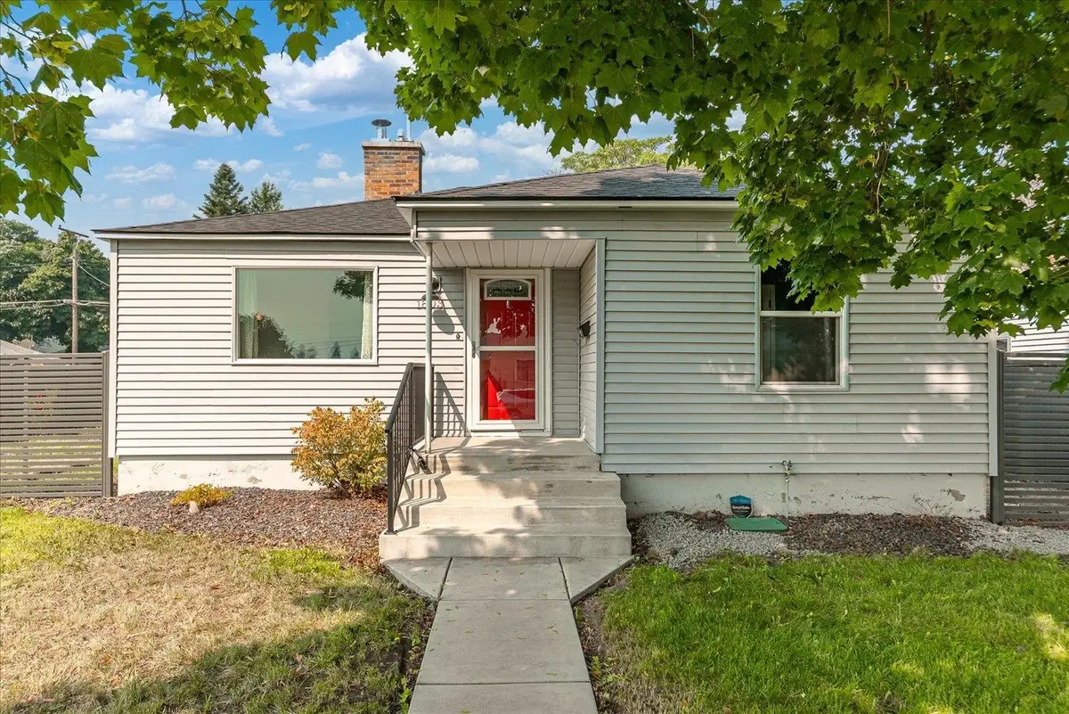 1803 N Cook St, Spokane, WA 99207 - #1