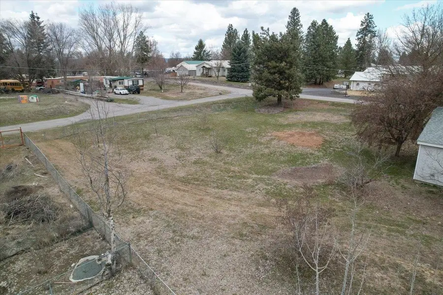 117xx N Sheridan St, Mead, WA 99021 - #2