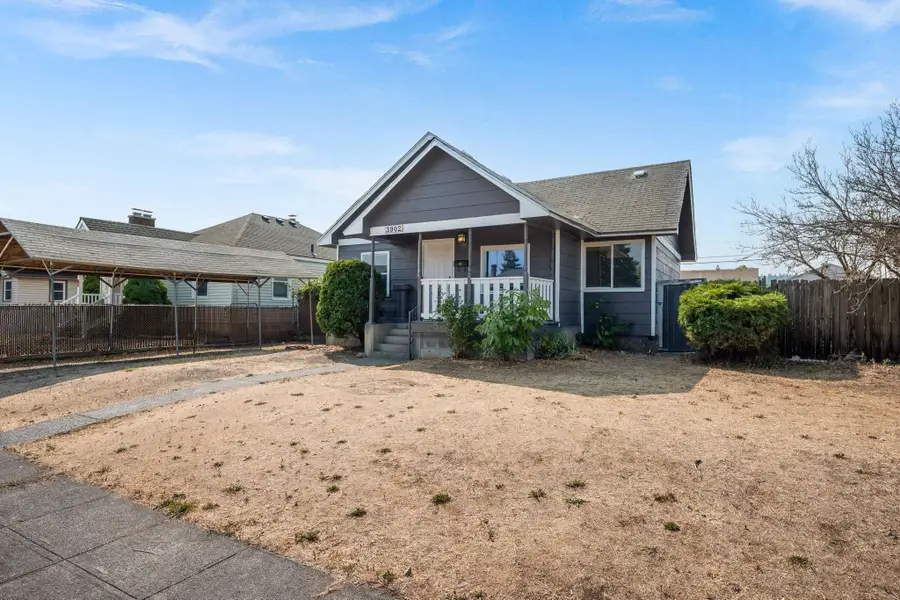 3902 E Pacific Ave, Spokane, WA 99202 - #3