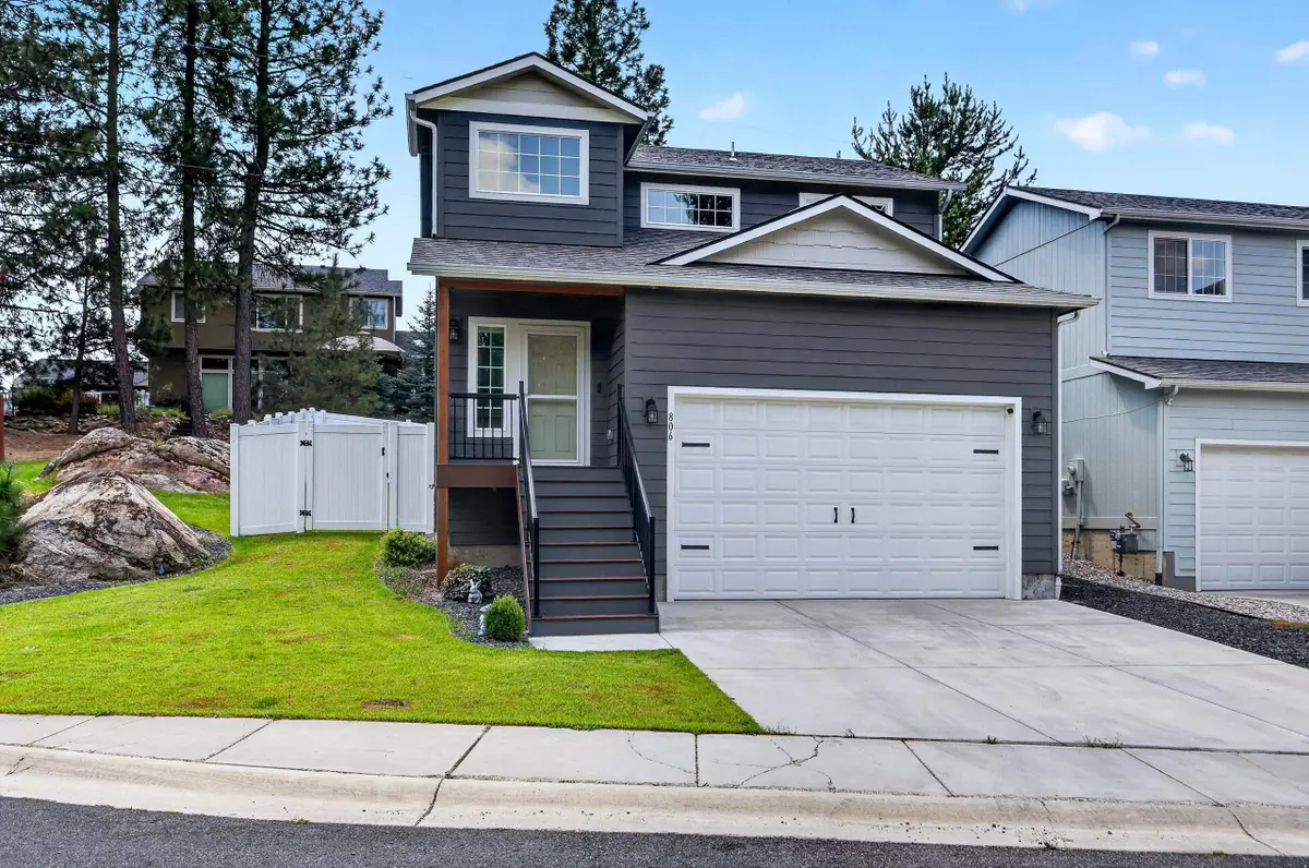 806 E Canterbury Ln, Colbert, WA 99005 - #1