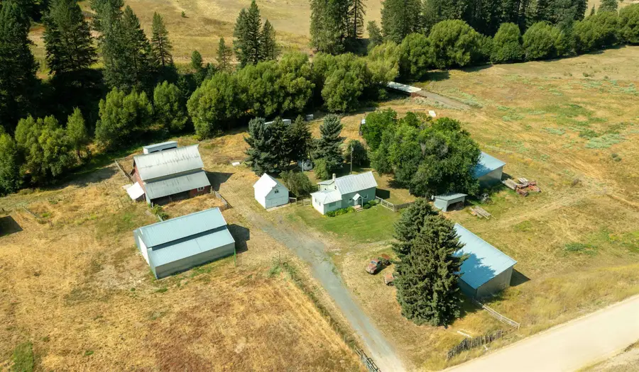 3066 Wrights Valley Rd, Chewelah, WA 99109 - #2