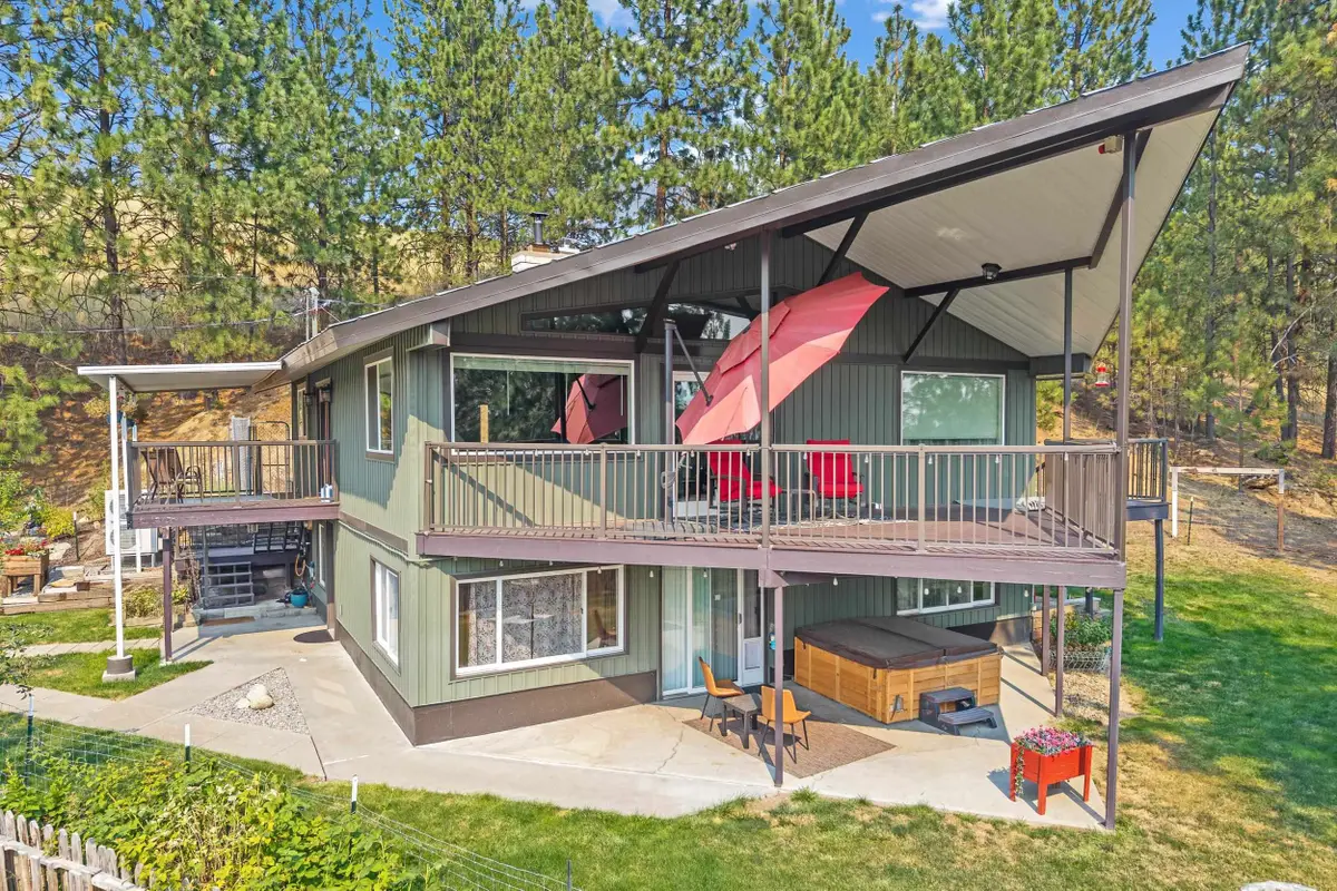 14361 E Bigelow Gulch Rd, Spokane, WA 99217 - #1