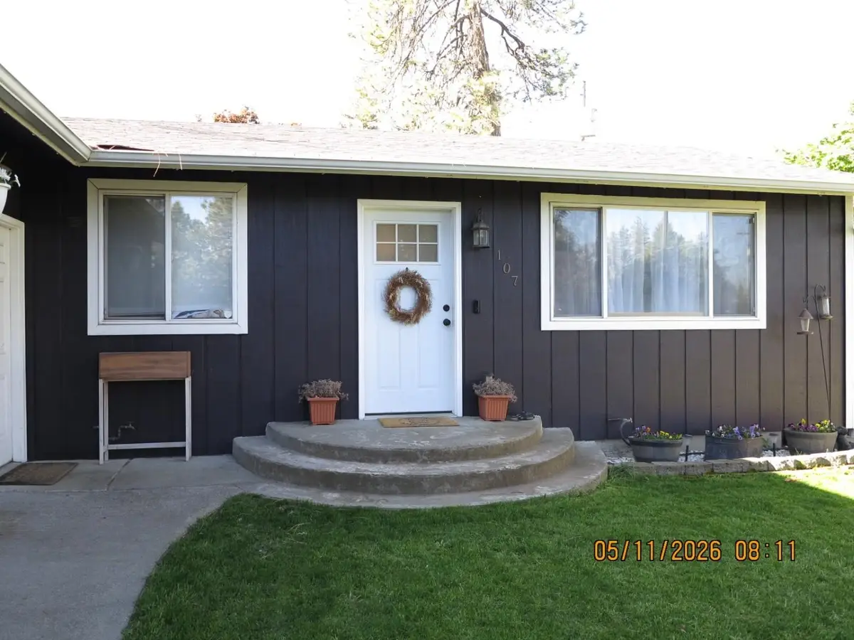 107 W James St, Medical Lake, WA 99022 - #1