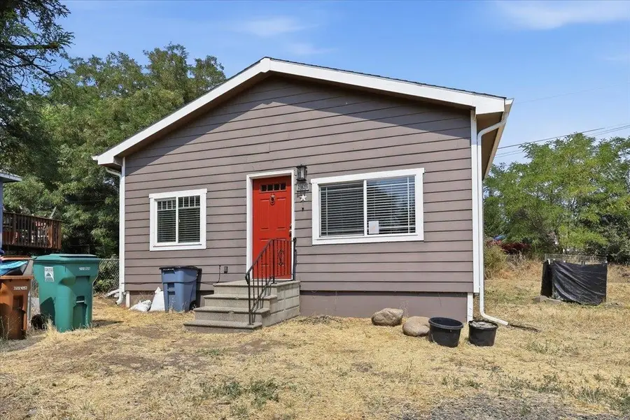 2929 E Jackson Ave, Spokane, WA 99207 - #2