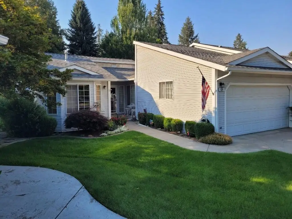 624 W Holmberg Ln, Spokane, WA 99218 - #1