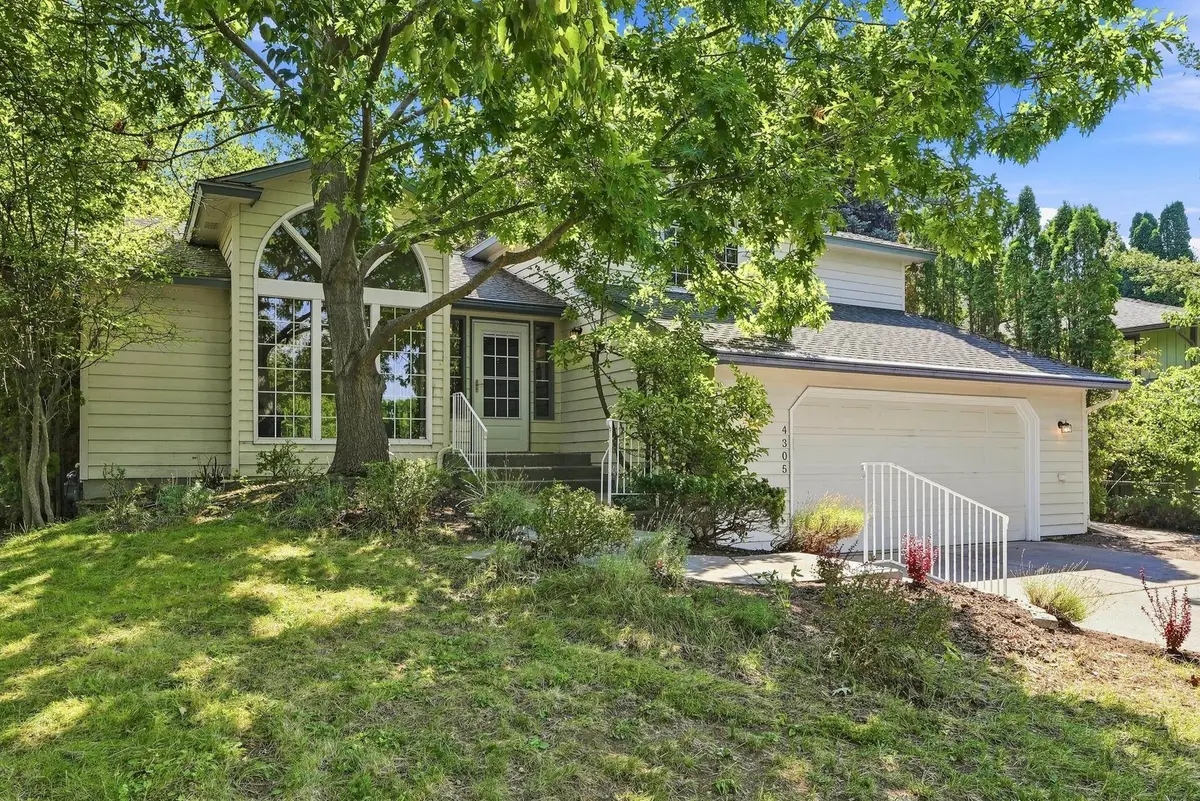 4305 S Miami St, Spokane, WA 99223 - #1