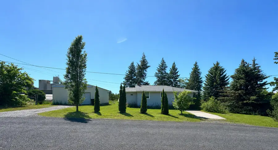 105 N Johnson Ave, Fairfield, WA 99012 - #2