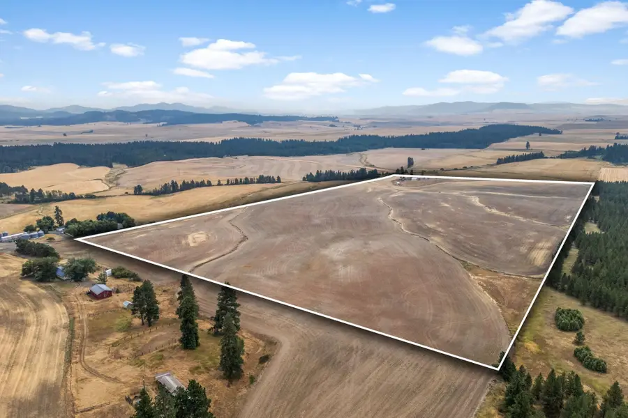 38521 Idaho Rd, Tekoa, WA 99033 - #2