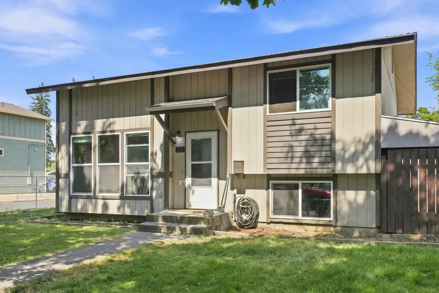 2101 E 6th Ave, Spokane, WA 99202 - #2